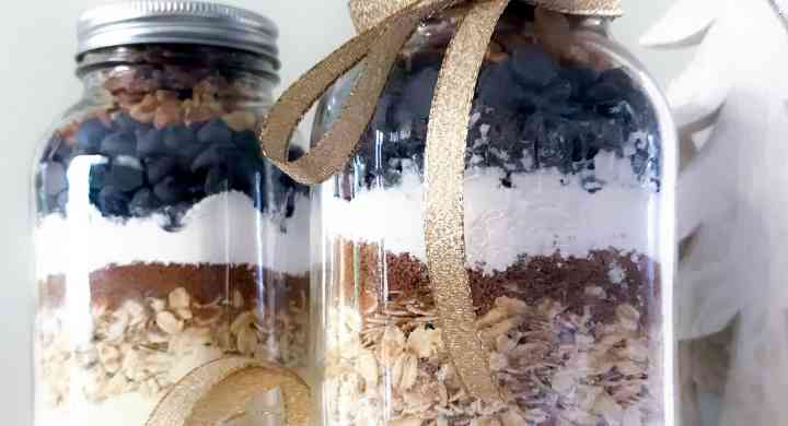 Cranberry Dark Chocolate Cookie Mix in a Jar